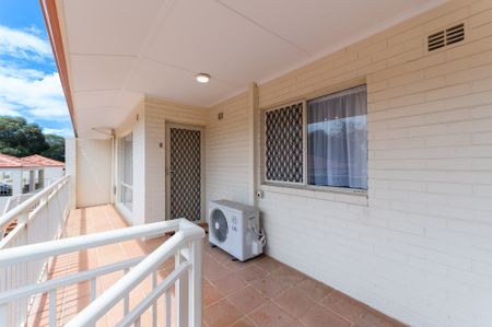 8/222 Labouchere Road, Como - Photo 2