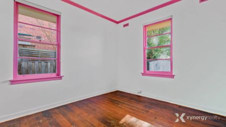 3 Bed, 1 Bath - Photo 4
