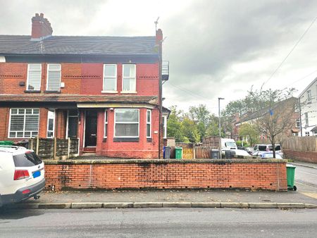 Albert Road, Levenshulme, Manchester, M19 - Photo 2