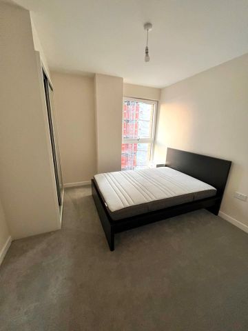 2 Bed Flat, Forest Road, E17 - Photo 2