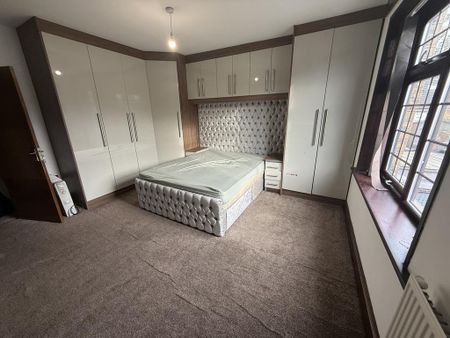 5 bedroom terraced house to rent - Photo 5