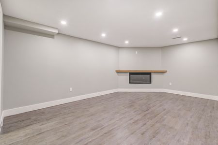 For Lease - 672 Castleguard Crescent Unit# 2, Burlington, Ontario - Photo 3