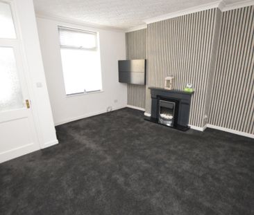3 Bedroom Terraced House - Photo 1