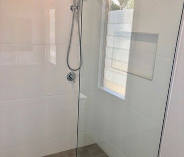 2/3 Hubert Street, South Townsville - Photo 6