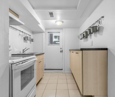 For Lease - 465 Margueretta Street Unit# Basement, Toronto, Ontario - Photo 6
