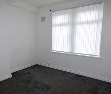 2 bed flat to rent in Collingwood Street, South Shields, NE33 - Photo 4