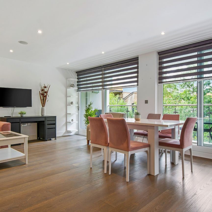 3 Bed Flat, Decorum Apartments, N1 - Photo 1