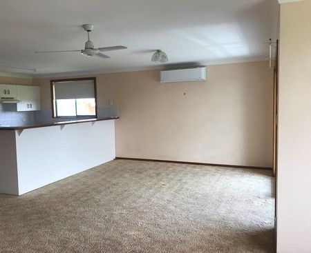 3 Bedroom Townhouse in Quiet Location on South Grafton Hill - Photo 4