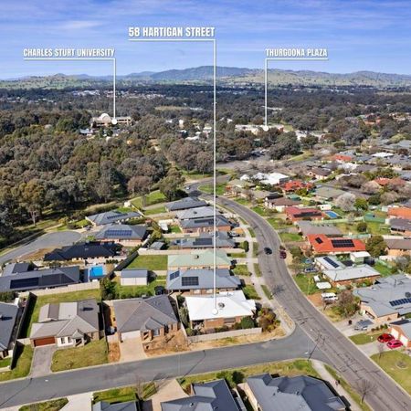 BEAUTIFUL 3 BEDROOM HOME THURGOONA - Photo 3