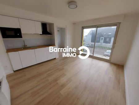 Location appartement à Saint-Pol-de-Léon, 2 pièces 30.3m² - Photo 4