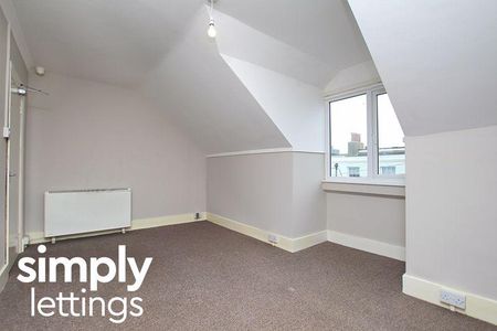 Studio to rent - Photo 5