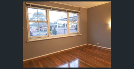 Spacious, Stylish & Move-In Ready Family Home - Photo 3