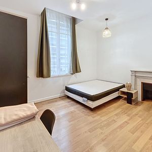 Appartement à louer - REIMS- HYPER CENTRE - Photo 2