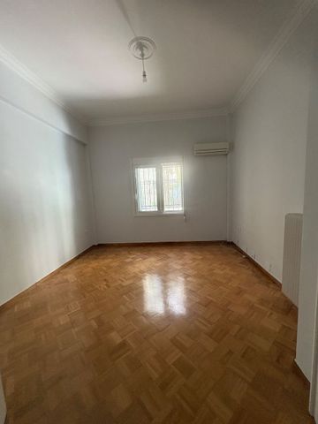 Διαμέρισμα για ενοικίαση Κέντρο (Ζωγράφου) - Photo 3