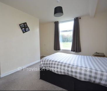 1 Bedroom Rentals Leeds - Photo 3