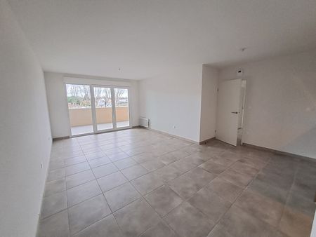 Location Appartement 3 pièces 65m² PERPIGNAN 66000 - Photo 3