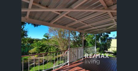 3 Bedrooms and 5 mins to Woodord! - Photo 5