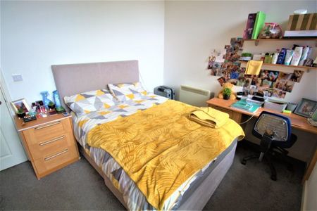 4 Wheatsheaf Works, City Centre - Photo 3