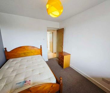 Eccles New Road, Salford, M5 - Photo 5