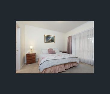 "TOP SPOT" - in a quiet location - Photo 3