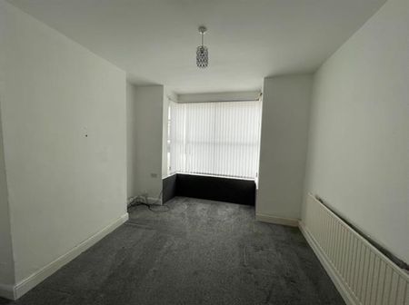 Westbury Street - Photo 2