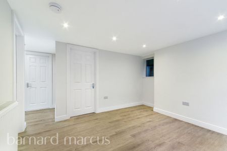 8 Thornhill Road - Photo 3