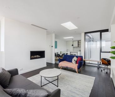 FURNISHED 3 BEDROOMS IN RICHMOND! - Photo 4