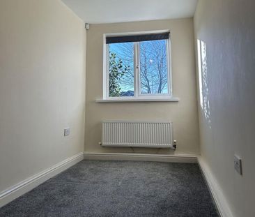 2 bed apartment to rent in NE65 - Photo 2