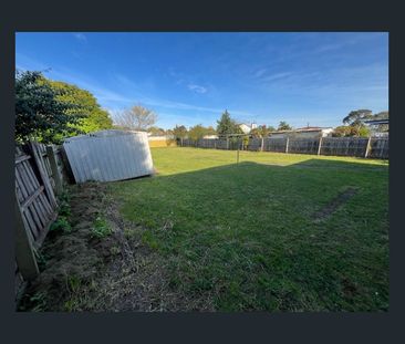TWO BEDROOM HOUSE - Photo 6