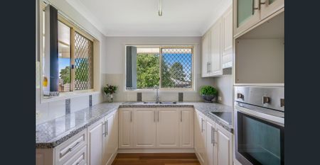 Stylish and Spacious Home in a Sought-After Location - Photo 2