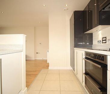 1 Bedroom Flat/Apartment To Let - Photo 6