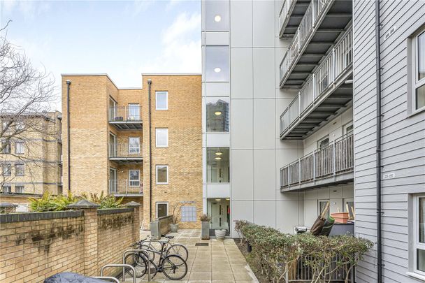 Taylor House, 3 Storehouse Mews - Photo 1