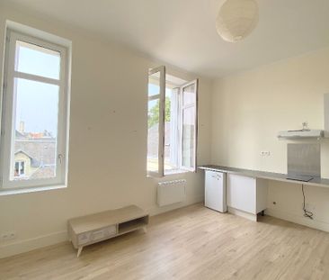 Location Appartement 1 pièce 27m² - Photo 4