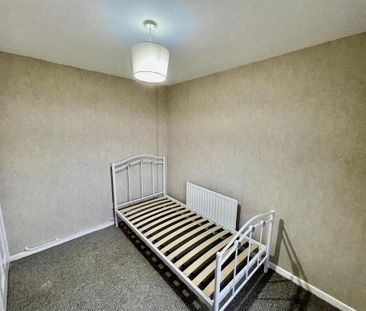 7b Rathgill Terrace, Bangor, BT19 7WF - Photo 6