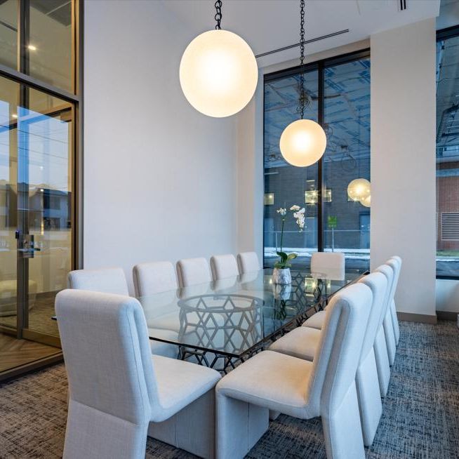 Promotions en cours | Condos Luxueux 4 1/2 à Louer | Ville Mont-Royal - Photo 1
