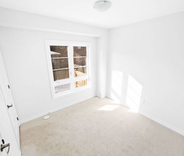 For Lease - 5979 Saigon Street Unit# 8, Mississauga, Ontario - Photo 6