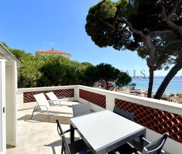 Cap d'Antibes – Maison avec terrasses et vue mer, face aux plages - Photo 6