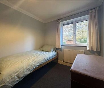 Greenhill Road, Farnham, Surrey, GU9 - Photo 5