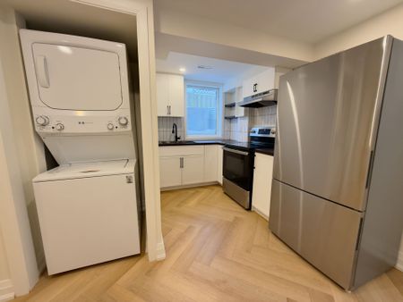 For Lease - 1314 Roylen Road, Oakville, Ontario - Photo 3