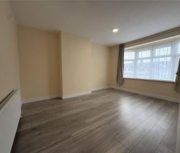 3 bedroom maisonette to rent - Photo 1