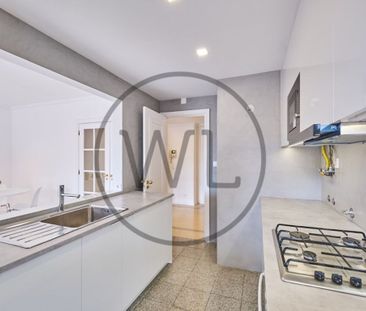 2 bedroom luxury Apartment for rent in Campolide, Portugal - Photo 5