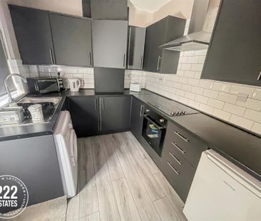 Orford Lane - Warrington - WA2 - Photo 4