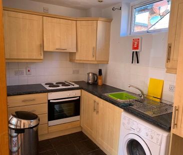 7 St Judes Square, Belfast, BT7 2WA - Photo 4