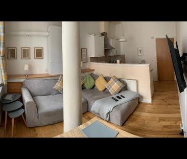 1 Bed Flat, Sinclair Drive, G42 - Photo 1