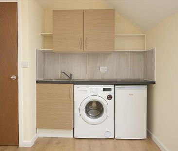 Property to rent - Photo 4