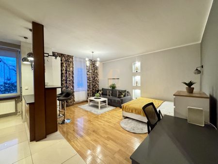 Przestronne mieszkanie w Zabytkowej kamienicy - Фото 4