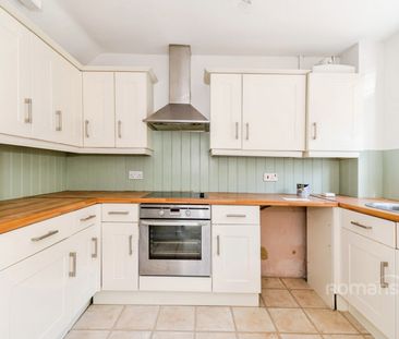 3 bedroom house to rent - Photo 2