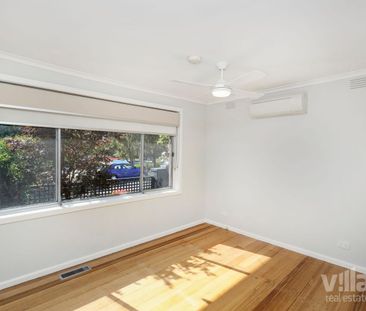 IDEAL LOCATION! - Photo 6