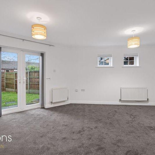 2 bedroom ground floor flat to rent - Photo 1