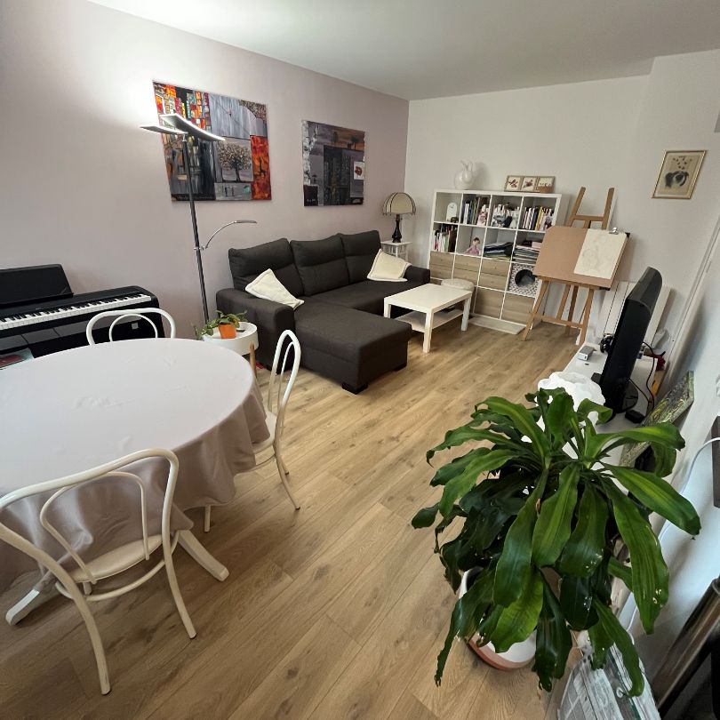 Location Appartement 2 pièces 48m² - Photo 1